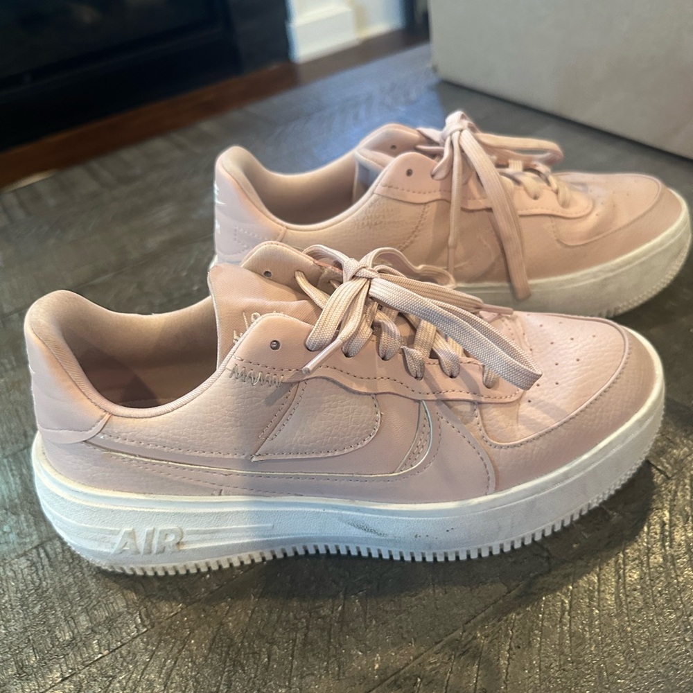 Nike shoes Women's Blush Pink Air Sneakers platform